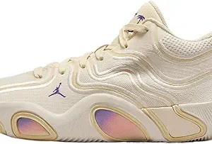 کفش بسکتبال بچههای بزرگ نایک تاتوم 3 (HV5893-100، بادبان/مسلین/عاج کمرنگ/عنبیه تیره)