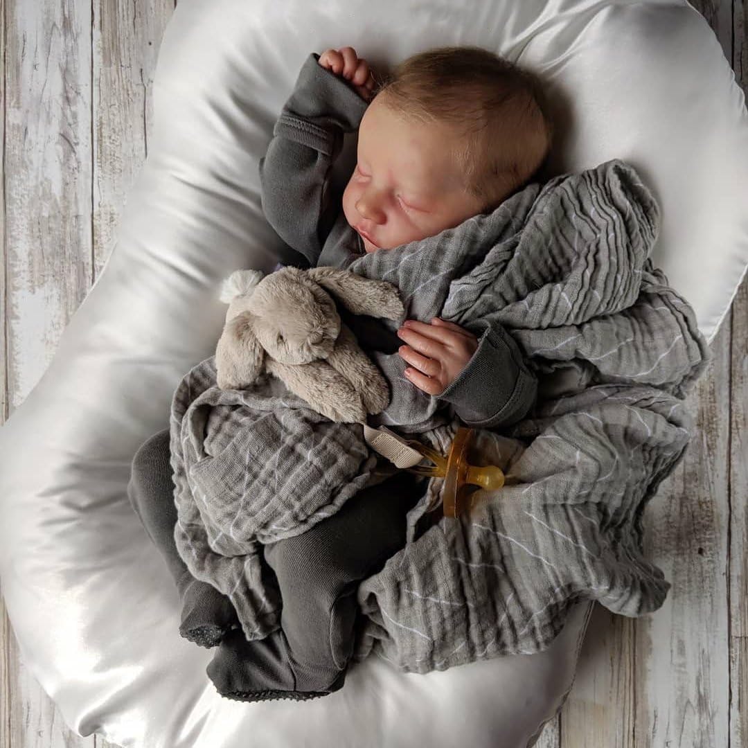 CHAREX Lifelike Reborn Baby Dolls - 18 Inch - Baby Doll Realistic Feeling realistic Baby Dolls Sleeping Baby Baby Doll واقعی نوزاد تازه متولد شده پسر با وزن نرم دست ساز با لوازم جانبی برای کودکان 3+