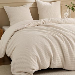 ملحفه مدل وافل BEDSURE، 240 x 220 سانتی متر، سرویس خواب نخی، روتختی بژ، 3 تکه با 2 روبالشی 80×80 سانتی متر، ساختار وافل بافت، فوق العاده نرم و سازگار با پوست، Oeko-Tex با زیپ